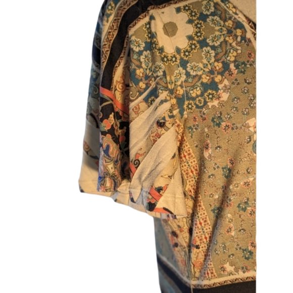 Live & Let Live with bono graphics. L - Picture 3 of 8